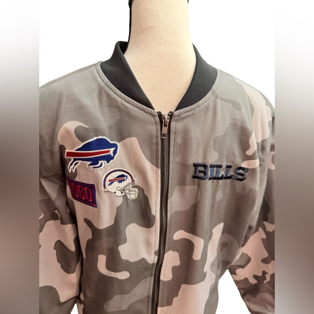 The Wild collective Buffalo Bills one family NFL camo bomber jacket full zip - Picture 7 of 15